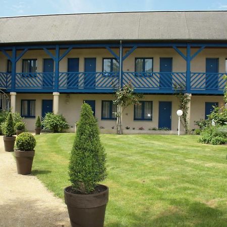 Hotel Capricorne Vendôme Exterior foto