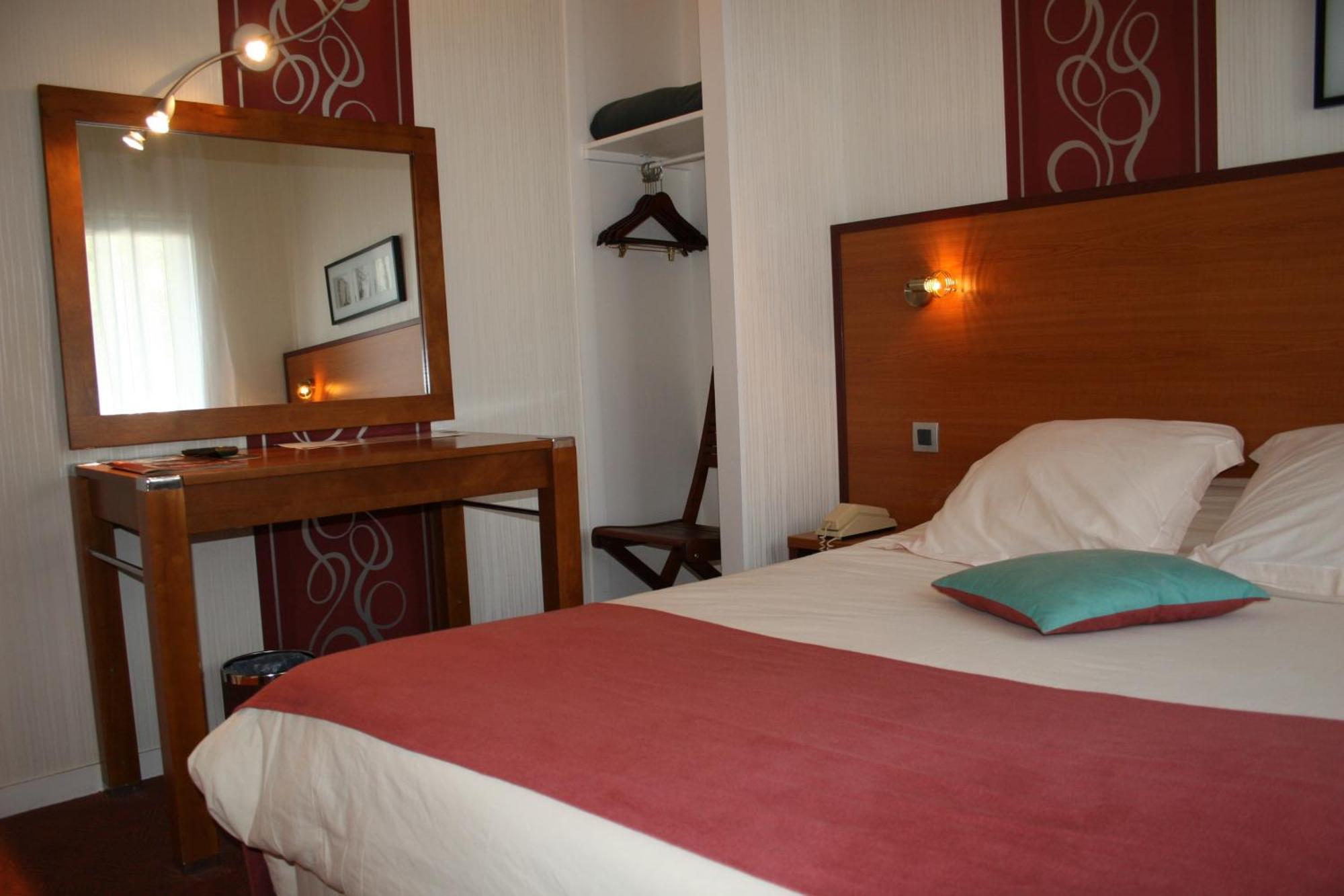 Hotel Capricorne Vendôme Zimmer foto