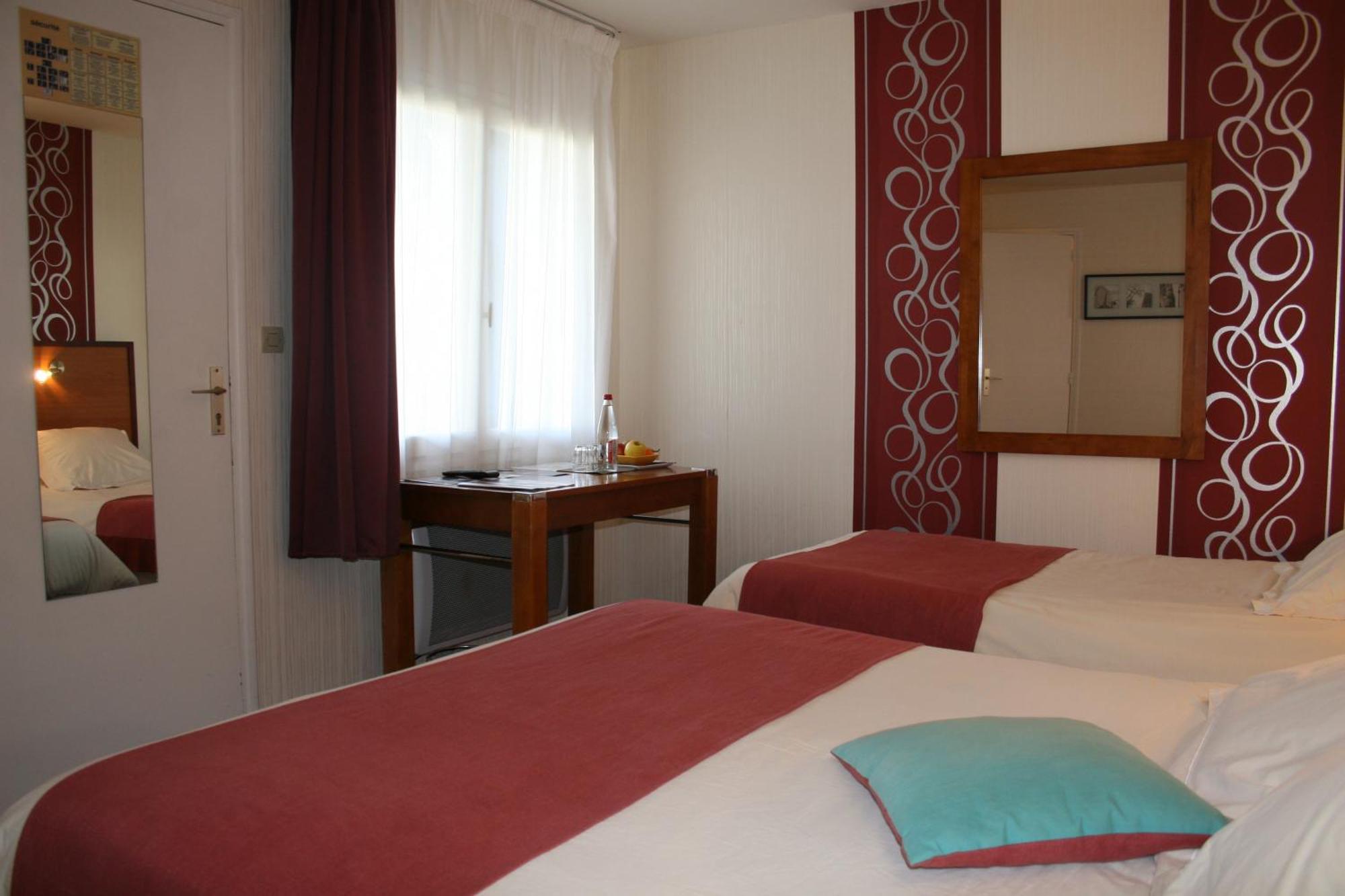 Hotel Capricorne Vendôme Zimmer foto
